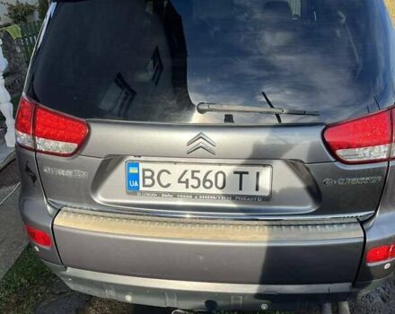 Серый Ситроен С-Кроссер, объемом двигателя 2.2 л и пробегом 370 тыс. км за 6800 $, фото 4 на Automoto.ua