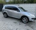 Серый Ситроен С-Кроссер, объемом двигателя 2.2 л и пробегом 260 тыс. км за 8900 $, фото 3 на Automoto.ua