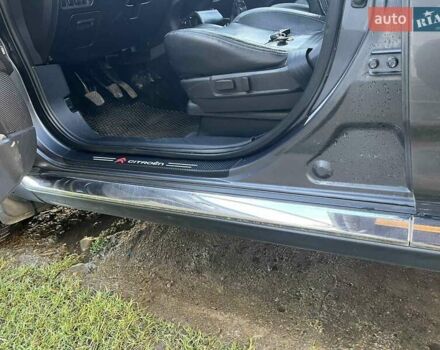 Серый Ситроен С-Кроссер, объемом двигателя 2.2 л и пробегом 370 тыс. км за 6800 $, фото 10 на Automoto.ua