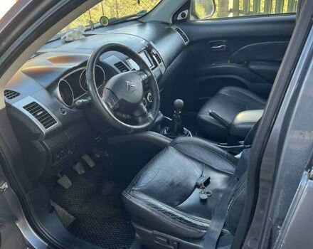 Серый Ситроен С-Кроссер, объемом двигателя 2.2 л и пробегом 370 тыс. км за 6800 $, фото 11 на Automoto.ua