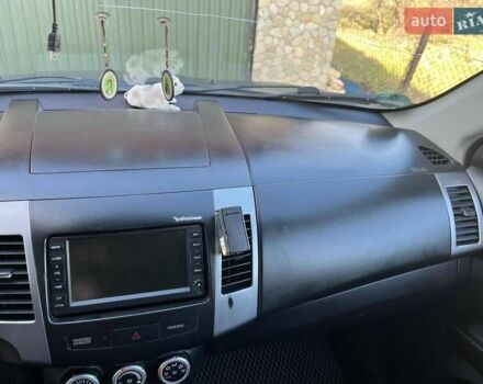 Серый Ситроен С-Кроссер, объемом двигателя 2.2 л и пробегом 370 тыс. км за 6800 $, фото 25 на Automoto.ua