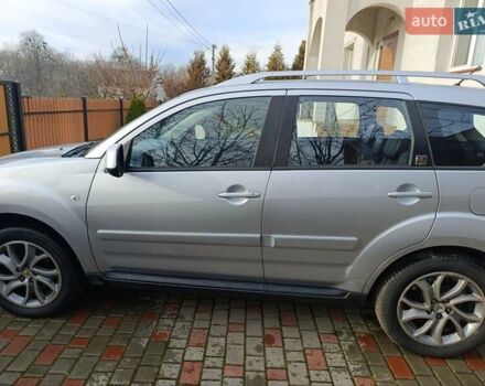 Серый Ситроен С-Кроссер, объемом двигателя 2.2 л и пробегом 219 тыс. км за 12250 $, фото 3 на Automoto.ua
