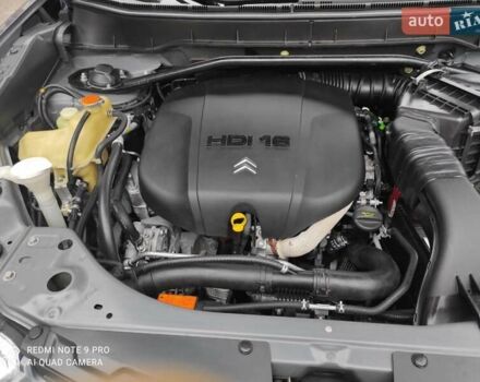 Сітроен С-Кроссер 2010 у Луцьку на Automoto.ua Сірий Сітроен С-Кроссер, об'ємом двигуна 2.2 л та пробігом 252 тис. км за 11700 $, фото 16 на Automoto.ua