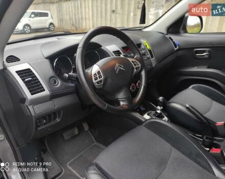 Сітроен С-Кроссер 2010 у Луцьку на Automoto.ua Сірий Сітроен С-Кроссер, об'ємом двигуна 2.2 л та пробігом 252 тис. км за 11700 $, фото 10 на Automoto.ua