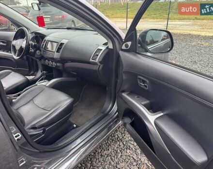 Сірий Сітроен С-Кроссер, об'ємом двигуна 2.4 л та пробігом 251 тис. км за 9499 $, фото 15 на Automoto.ua