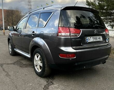 Серый Ситроен С-Кроссер, объемом двигателя 2.2 л и пробегом 250 тыс. км за 9700 $, фото 5 на Automoto.ua