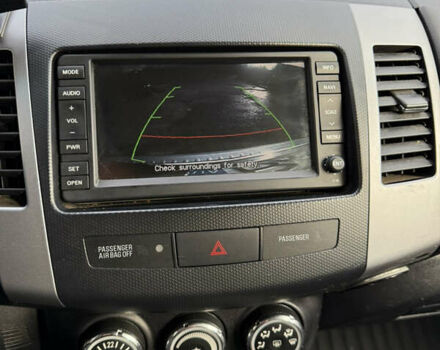 Серый Ситроен С-Кроссер, объемом двигателя 2.18 л и пробегом 217 тыс. км за 12800 $, фото 19 на Automoto.ua