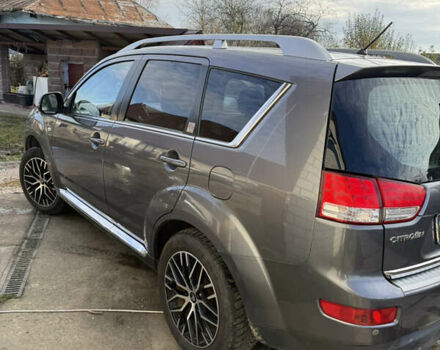 Серый Ситроен С-Кроссер, объемом двигателя 2.18 л и пробегом 217 тыс. км за 12800 $, фото 7 на Automoto.ua