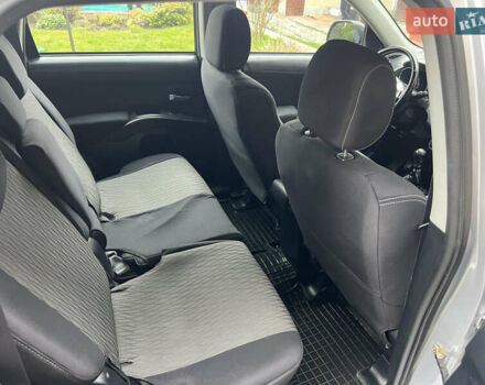 Сірий Сітроен С-Кроссер, об'ємом двигуна 2.2 л та пробігом 205 тис. км за 9700 $, фото 25 на Automoto.ua