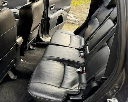 Серый Ситроен С-Кроссер, объемом двигателя 2.18 л и пробегом 217 тыс. км за 12800 $, фото 13 на Automoto.ua