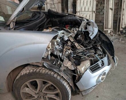 Серый Ситроен С-Кроссер, объемом двигателя 0 л и пробегом 250 тыс. км за 3900 $, фото 1 на Automoto.ua