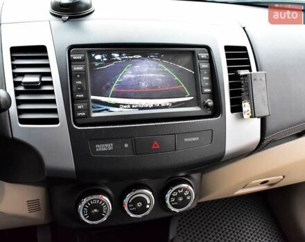 Синий Ситроен С-Кроссер, объемом двигателя 2.2 л и пробегом 158 тыс. км за 10300 $, фото 16 на Automoto.ua