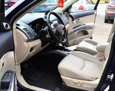 Синий Ситроен С-Кроссер, объемом двигателя 2.2 л и пробегом 156 тыс. км за 10300 $, фото 14 на Automoto.ua