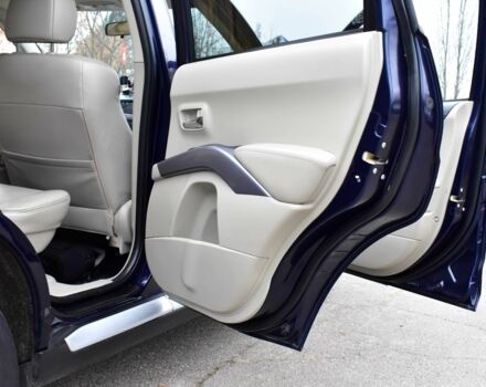 Синий Ситроен С-Кроссер, объемом двигателя 2.2 л и пробегом 156 тыс. км за 10300 $, фото 17 на Automoto.ua