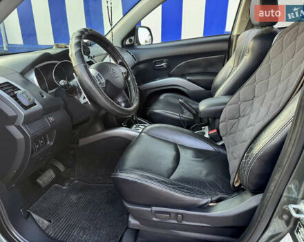 Зеленый Ситроен С-Кроссер, объемом двигателя 2.4 л и пробегом 210 тыс. км за 8700 $, фото 22 на Automoto.ua