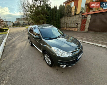 Зеленый Ситроен С-Кроссер, объемом двигателя 2.36 л и пробегом 228 тыс. км за 8299 $, фото 6 на Automoto.ua