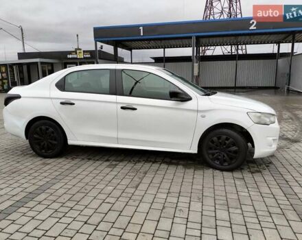 Белый Ситроен С-Элизе, объемом двигателя 1.2 л и пробегом 297 тыс. км за 4500 $, фото 5 на Automoto.ua