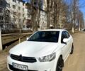 Белый Ситроен С-Элизе, объемом двигателя 1.2 л и пробегом 1090 тыс. км за 5200 $, фото 1 на Automoto.ua