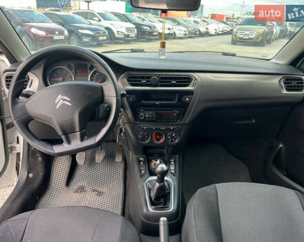 Білий Сітроен С-Елізє, об'ємом двигуна 1.2 л та пробігом 115 тис. км за 5290 $, фото 33 на Automoto.ua