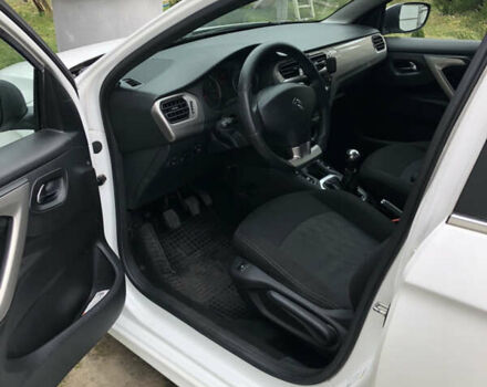 Білий Сітроен С-Елізє, об'ємом двигуна 1.56 л та пробігом 260 тис. км за 6600 $, фото 6 на Automoto.ua