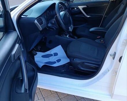 Ситроен С-Элизе 2013 в Хмельнике на Automoto.ua Белый Ситроен С-Элизе, объемом двигателя 1.56 л и пробегом 173 тыс. км за 5999 $, фото 20 на Automoto.ua