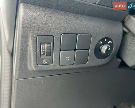 Білий Сітроен С-Елізє, об'ємом двигуна 1.2 л та пробігом 115 тис. км за 5290 $, фото 19 на Automoto.ua