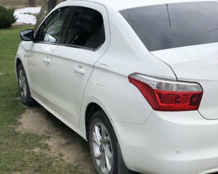 Білий Сітроен С-Елізє, об'ємом двигуна 1.56 л та пробігом 260 тис. км за 6600 $, фото 4 на Automoto.ua