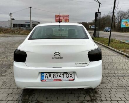 Белый Ситроен С-Элизе, объемом двигателя 1.2 л и пробегом 297 тыс. км за 4500 $, фото 4 на Automoto.ua