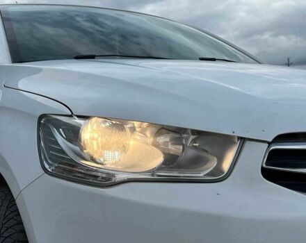Сітроен С-Елізє 2013 у Львові на Automoto.ua Білий Сітроен С-Елізє, об'ємом двигуна 1.2 л та пробігом 115 тис. км за 5290 $, фото 13 на Automoto.ua