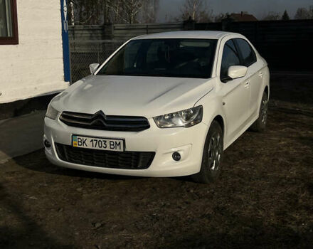 Белый Ситроен С-Элизе, объемом двигателя 1.56 л и пробегом 145 тыс. км за 6250 $, фото 15 на Automoto.ua