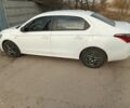 Белый Ситроен С-Элизе, объемом двигателя 1.2 л и пробегом 180 тыс. км за 4500 $, фото 7 на Automoto.ua