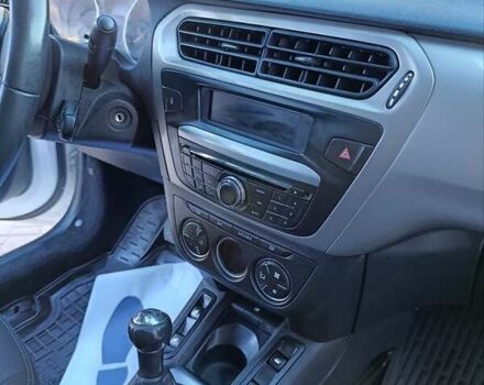 Ситроен С-Элизе 2013 в Хмельнике на Automoto.ua Белый Ситроен С-Элизе, объемом двигателя 1.56 л и пробегом 173 тыс. км за 5999 $, фото 23 на Automoto.ua