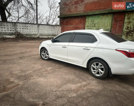 Білий Сітроен С-Елізє, об'ємом двигуна 1.59 л та пробігом 135 тис. км за 6800 $, фото 6 на Automoto.ua