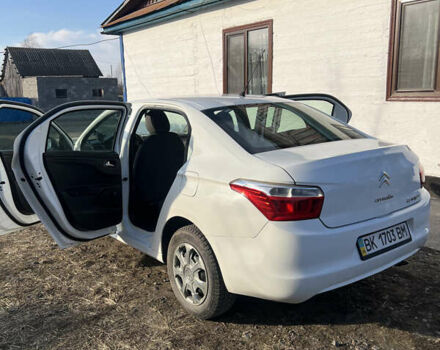 Белый Ситроен С-Элизе, объемом двигателя 1.56 л и пробегом 145 тыс. км за 6250 $, фото 6 на Automoto.ua