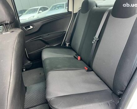 Білий Сітроен С-Елізє, об'ємом двигуна 1.2 л та пробігом 115 тис. км за 5290 $, фото 30 на Automoto.ua