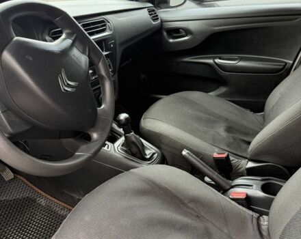 Білий Сітроен С-Елізє, об'ємом двигуна 1.2 л та пробігом 136 тис. км за 5000 $, фото 5 на Automoto.ua