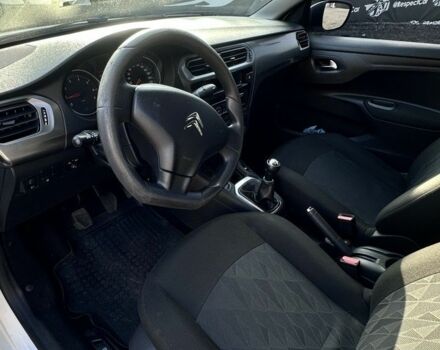 Белый Ситроен С-Элизе, объемом двигателя 1.2 л и пробегом 154 тыс. км за 5700 $, фото 3 на Automoto.ua