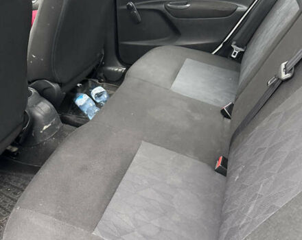 Белый Ситроен С-Элизе, объемом двигателя 1.2 л и пробегом 205 тыс. км за 3400 $, фото 3 на Automoto.ua