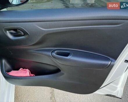 Білий Сітроен С-Елізє, об'ємом двигуна 1.2 л та пробігом 111 тис. км за 5399 $, фото 17 на Automoto.ua