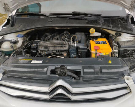 Белый Ситроен С-Элизе, объемом двигателя 1.2 л и пробегом 290 тыс. км за 5700 $, фото 10 на Automoto.ua