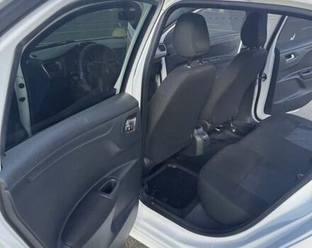 Білий Сітроен С-Елізє, об'ємом двигуна 1.59 л та пробігом 133 тис. км за 7000 $, фото 10 на Automoto.ua