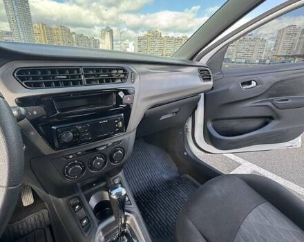 Білий Сітроен С-Елізє, об'ємом двигуна 1.59 л та пробігом 133 тис. км за 7000 $, фото 8 на Automoto.ua