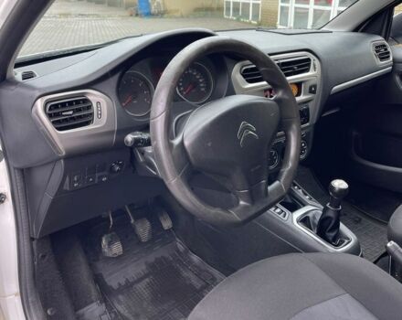 Білий Сітроен С-Елізє, об'ємом двигуна 1.2 л та пробігом 254 тис. км за 4200 $, фото 1 на Automoto.ua