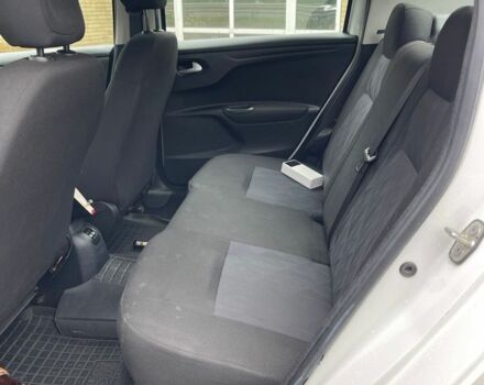 Білий Сітроен С-Елізє, об'ємом двигуна 1.2 л та пробігом 254 тис. км за 4200 $, фото 6 на Automoto.ua