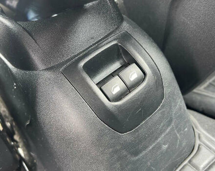 Білий Сітроен С-Елізє, об'ємом двигуна 1.2 л та пробігом 268 тис. км за 4300 $, фото 3 на Automoto.ua