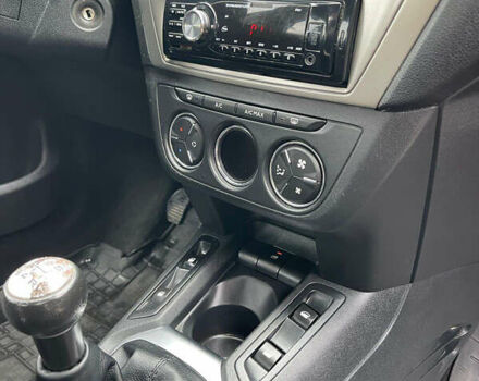 Білий Сітроен С-Елізє, об'ємом двигуна 1.2 л та пробігом 268 тис. км за 4300 $, фото 6 на Automoto.ua