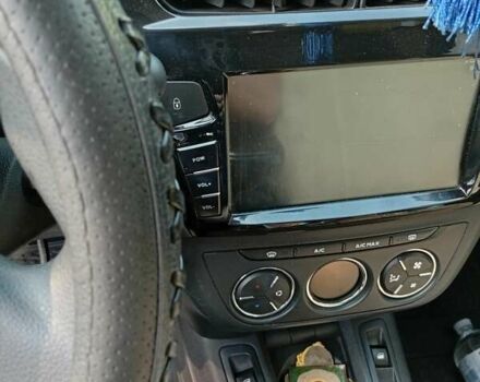 Белый Ситроен С-Элизе, объемом двигателя 1.2 л и пробегом 61 тыс. км за 7400 $, фото 9 на Automoto.ua