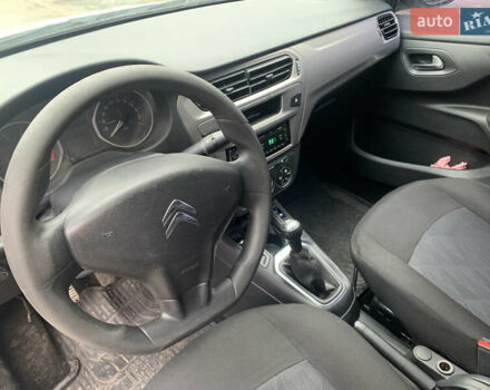 Белый Ситроен С-Элизе, объемом двигателя 1.2 л и пробегом 320 тыс. км за 3800 $, фото 9 на Automoto.ua