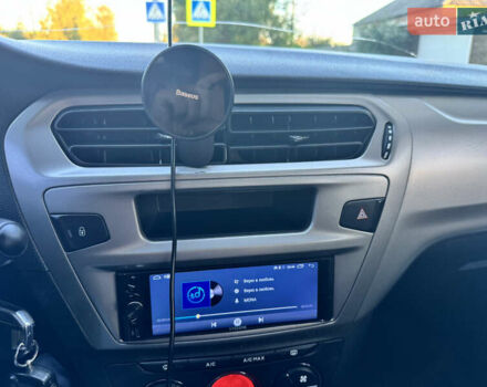 Белый Ситроен С-Элизе, объемом двигателя 1.25 л и пробегом 105 тыс. км за 7300 $, фото 12 на Automoto.ua