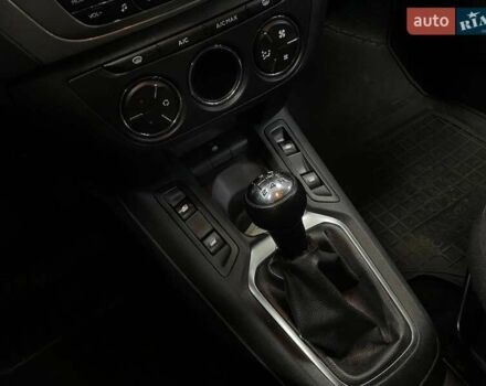 Белый Ситроен С-Элизе, объемом двигателя 1.2 л и пробегом 216 тыс. км за 5990 $, фото 25 на Automoto.ua